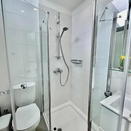 Quiet Cozy Maisonette Just 300m From Appartamento *